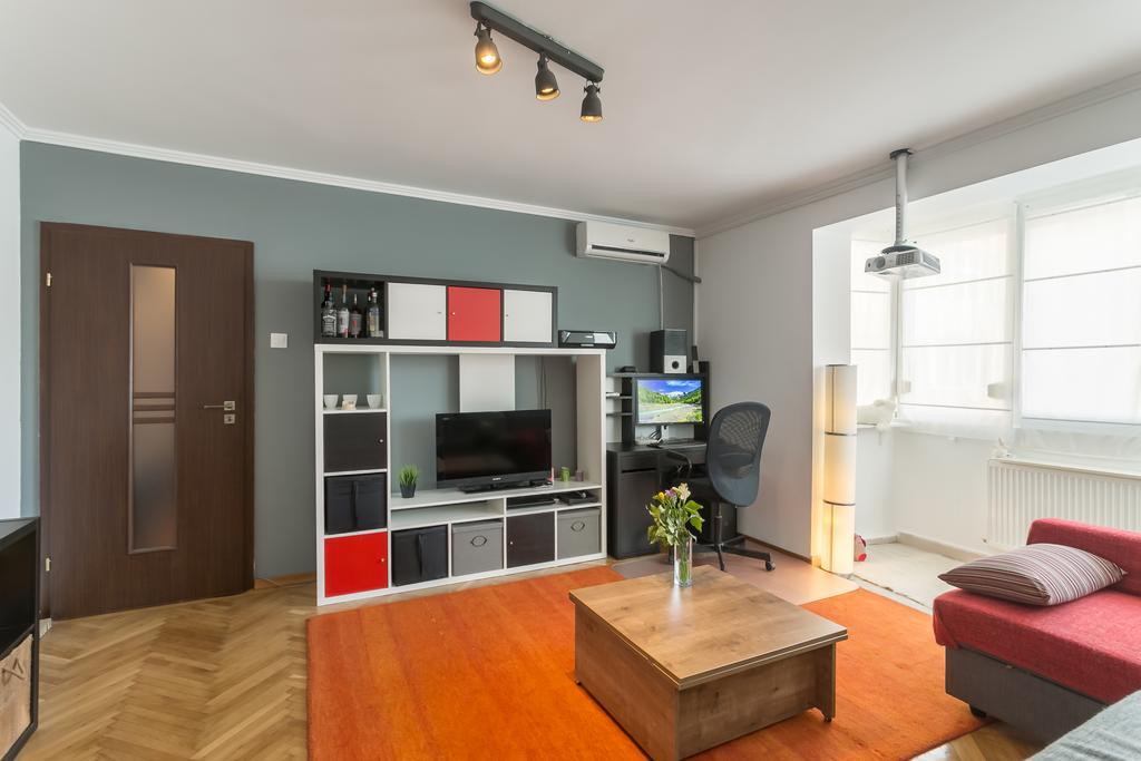 Cosy Central Apartament Apartment Букурещ Екстериор снимка